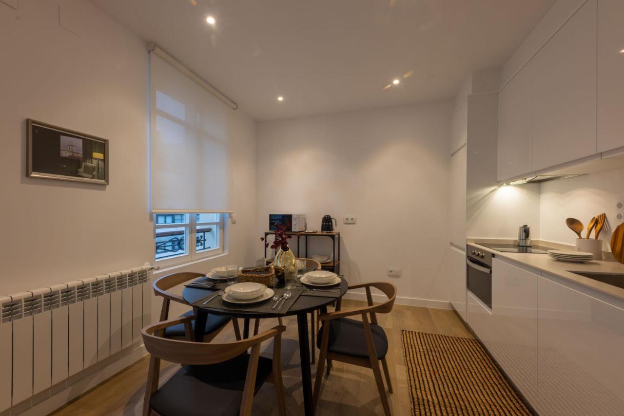 Corunaflat Apartamentos Con Encanto En El Centro De آكورونيا المظهر الخارجي الصورة