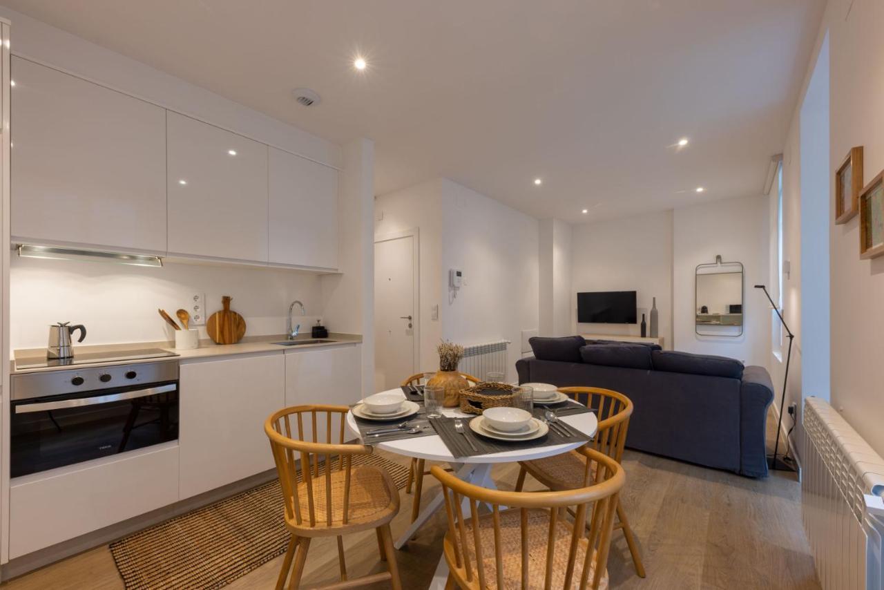 Corunaflat Apartamentos Con Encanto En El Centro De آكورونيا المظهر الخارجي الصورة